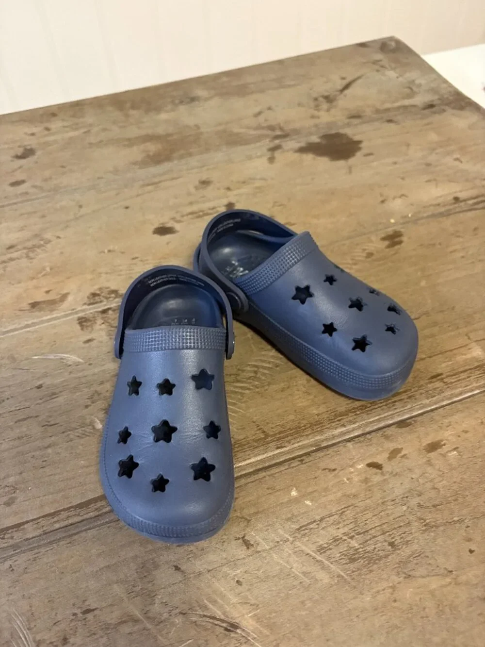 Cotton on kids slip-ons with star cutout size 8 Navy Blue